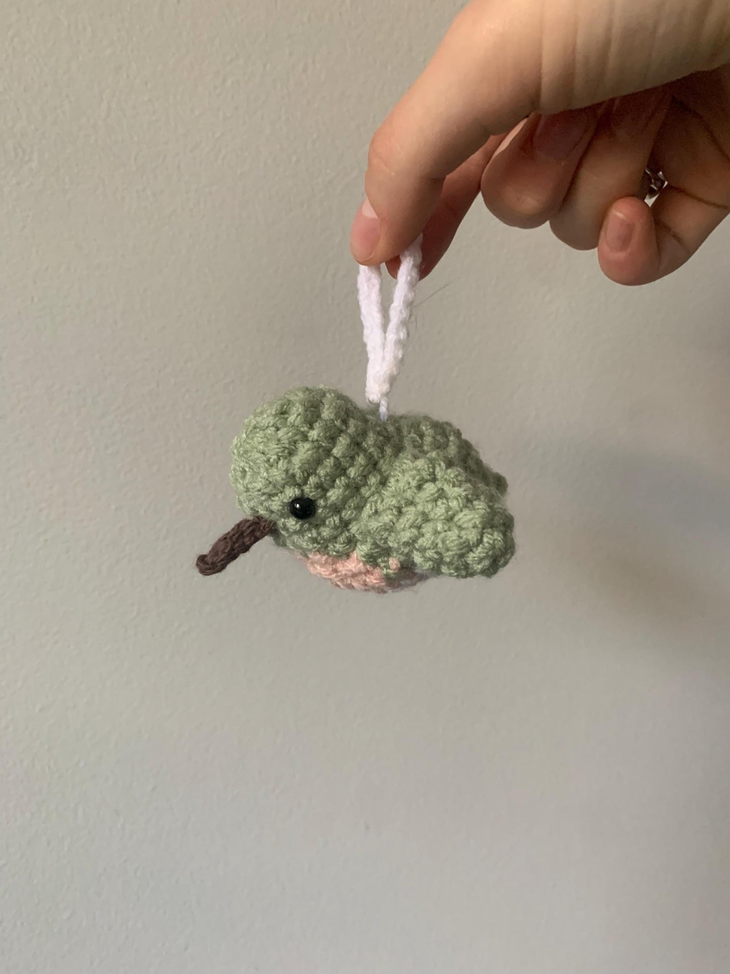 Hummingbird Crochet Ornament — Ruby-Throated Hummingbird