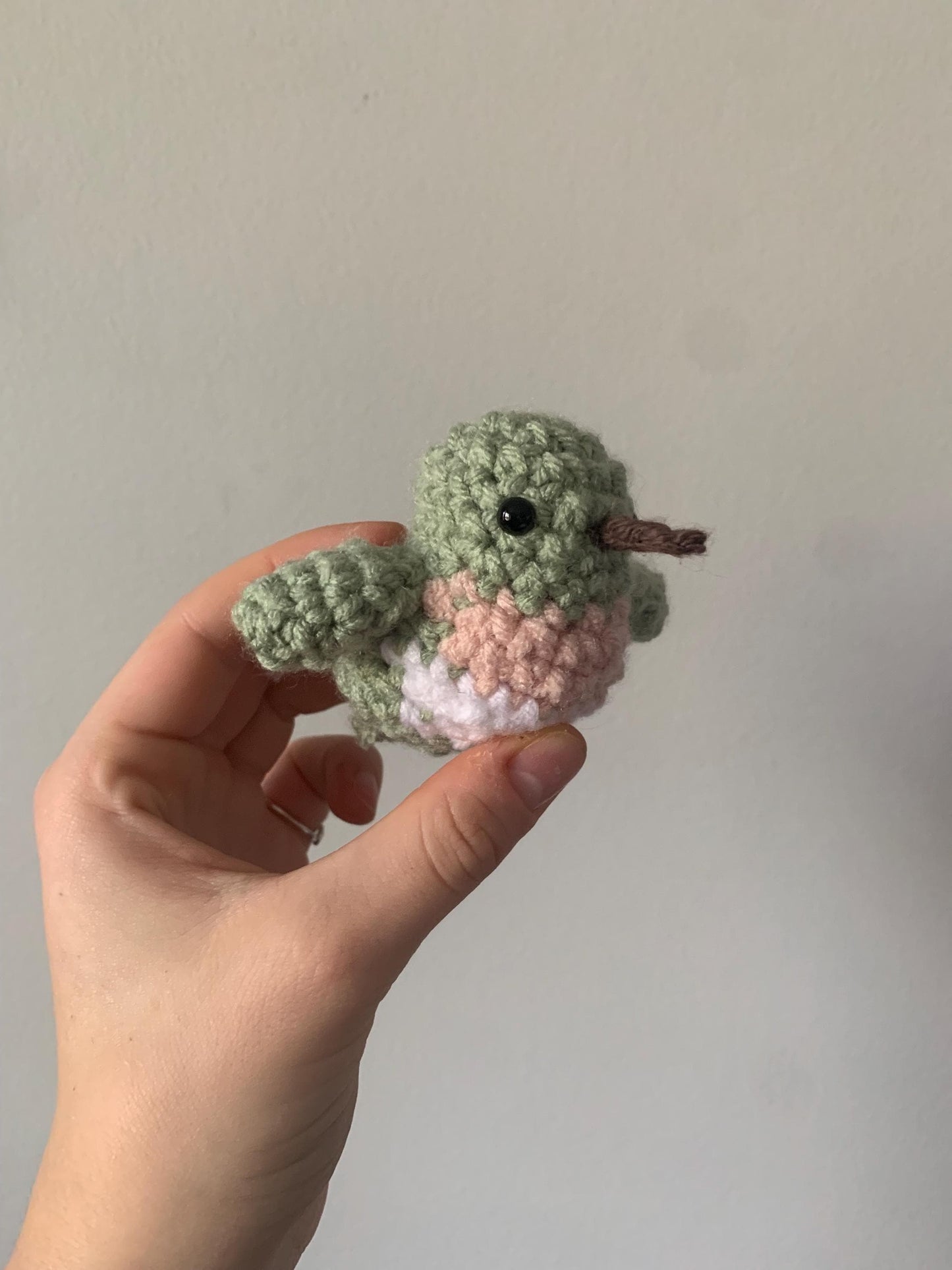 Hummingbird Crochet Ornament — Ruby-Throated Hummingbird